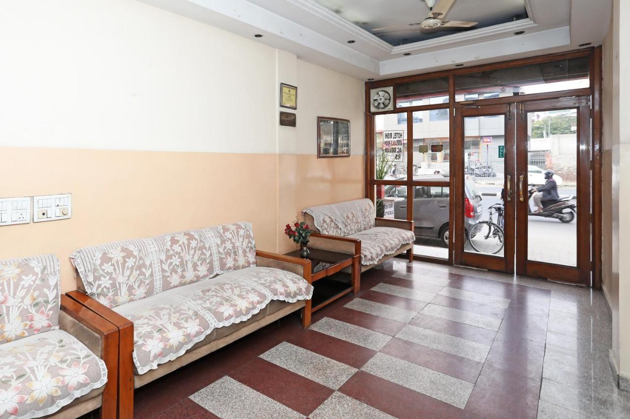 Flagship 10282 Hotel Rishi Jaipur Extérieur photo